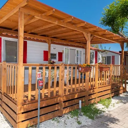 Camping Village Verdemare Srl Aparthotel *