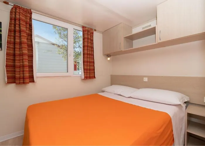 Village Verdemare Srl * Fermo